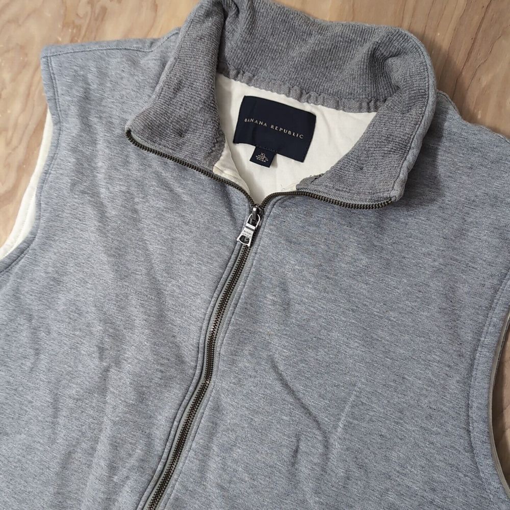 Banana Republic Mens XL Gray Warm Full Zip Lined Vest with Zip Pockets Modal